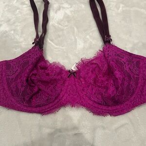 Victoria's Secret Fuchsia Lace Bra